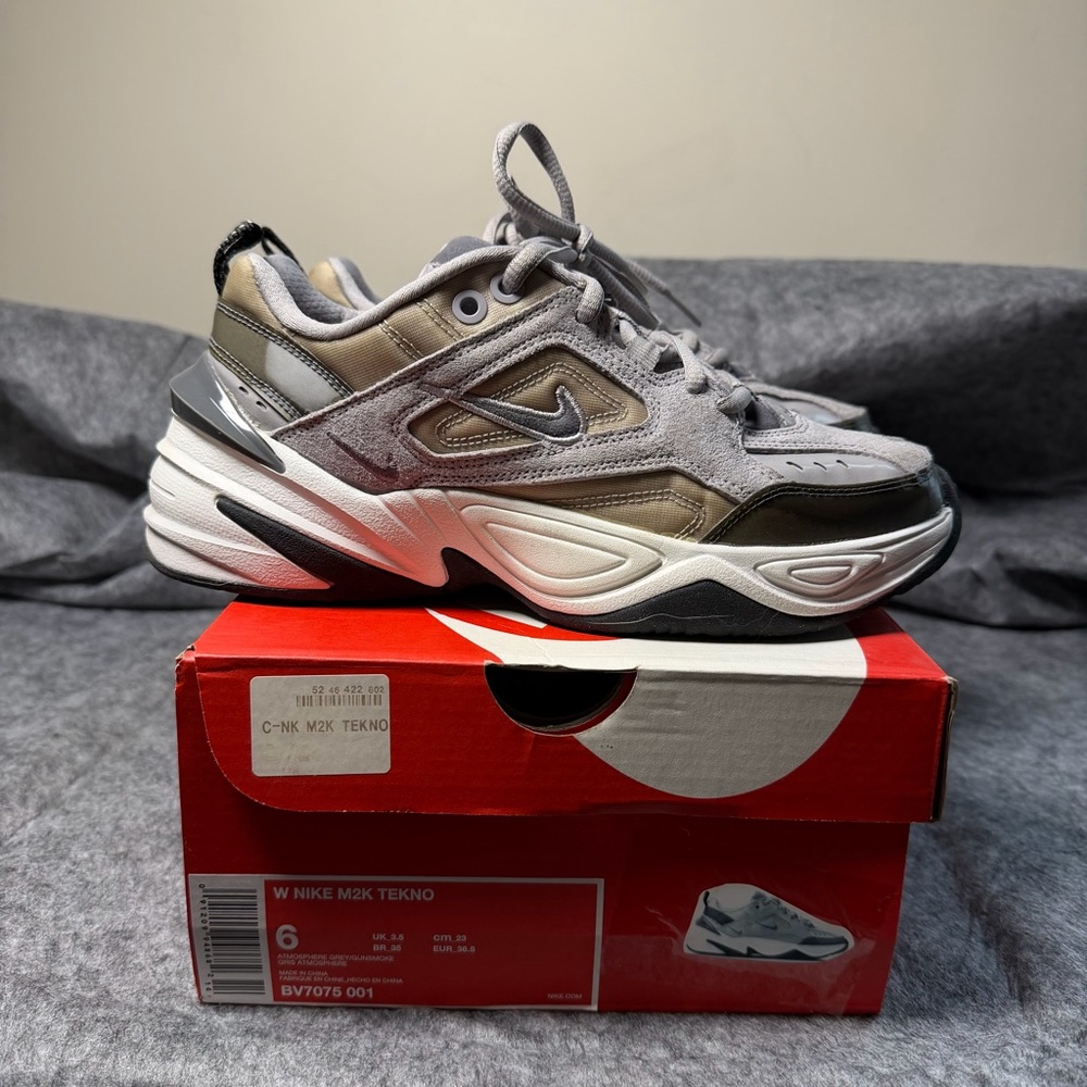 Nike Women’s M2K Tekno Atmosphere Grey Gunsmoke 6 W